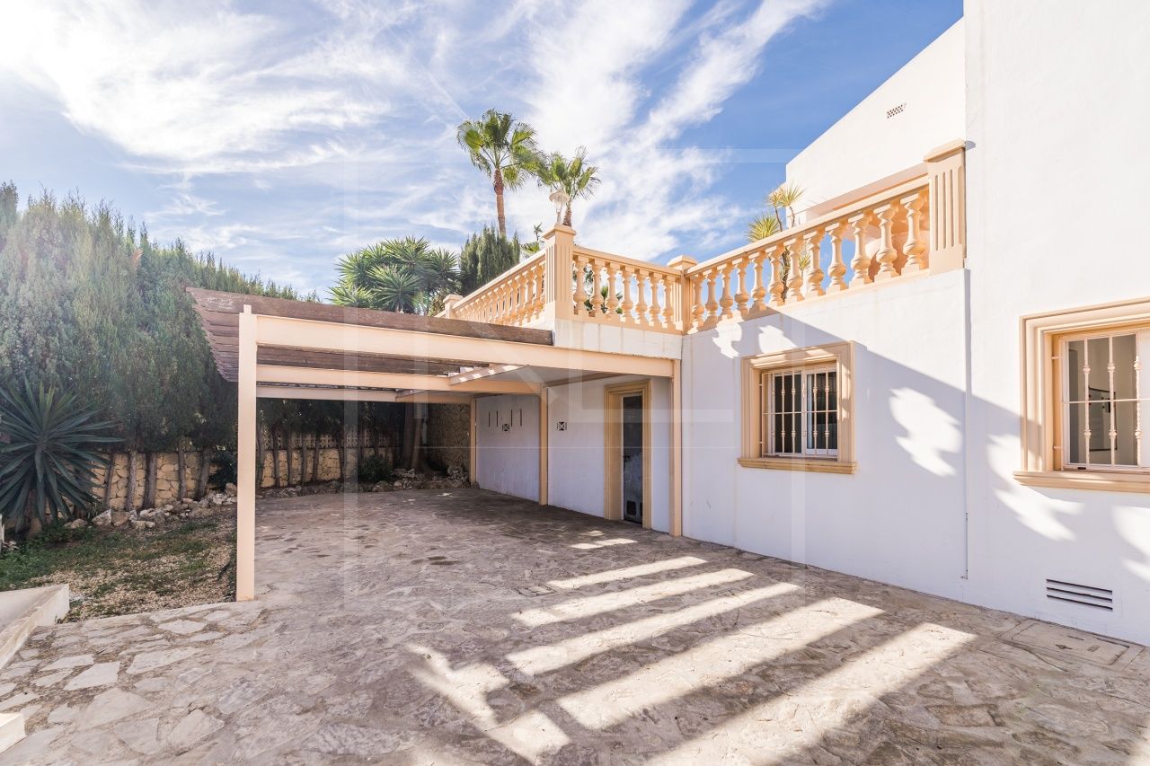 Villa For Sale in Moraira