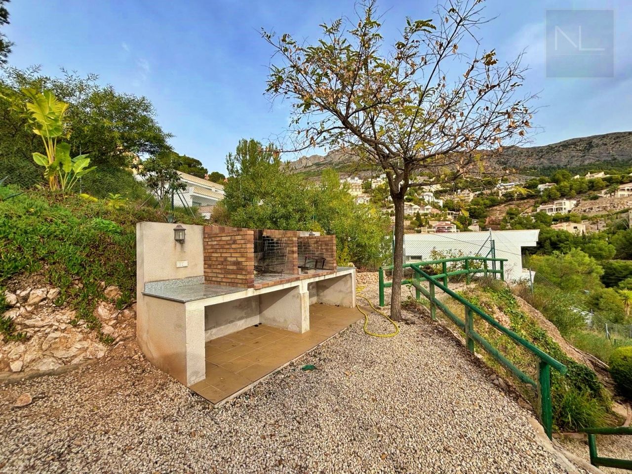 Bungalow With Sea View for Sale in Altea