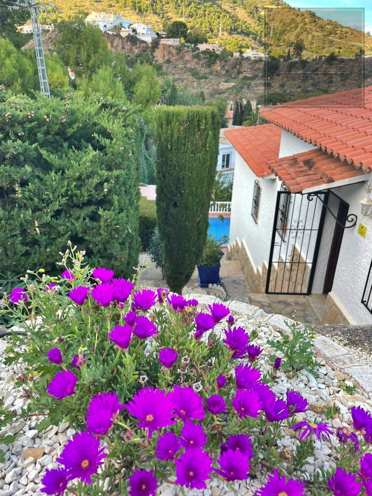Detached Villa For Sale in Calpe