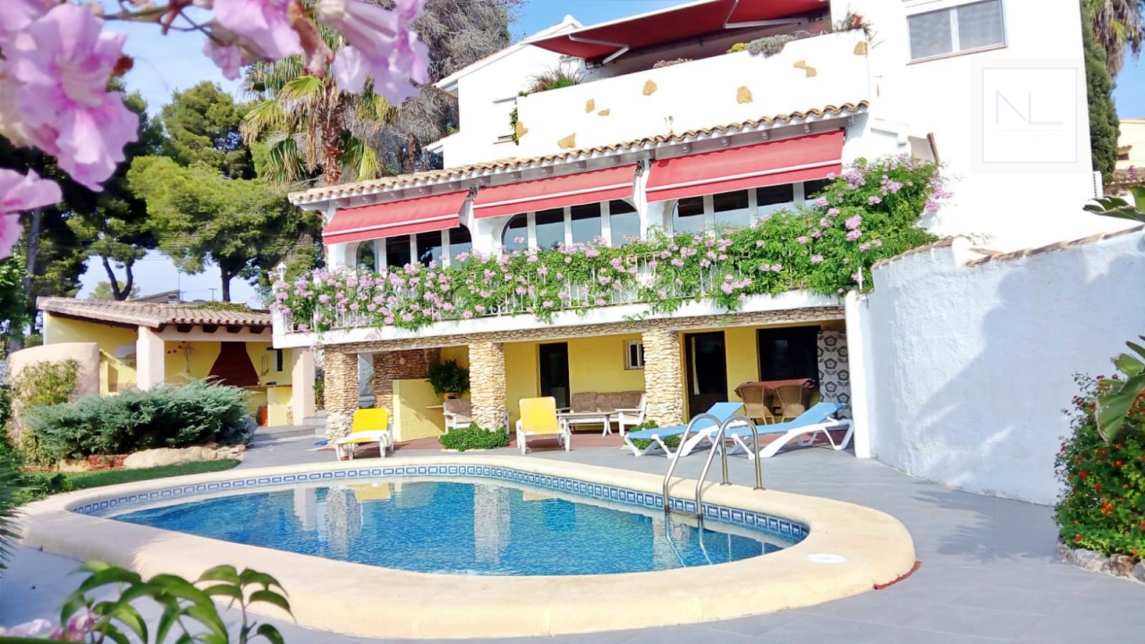 Freistehende Villa zum Verkauf in Moraira