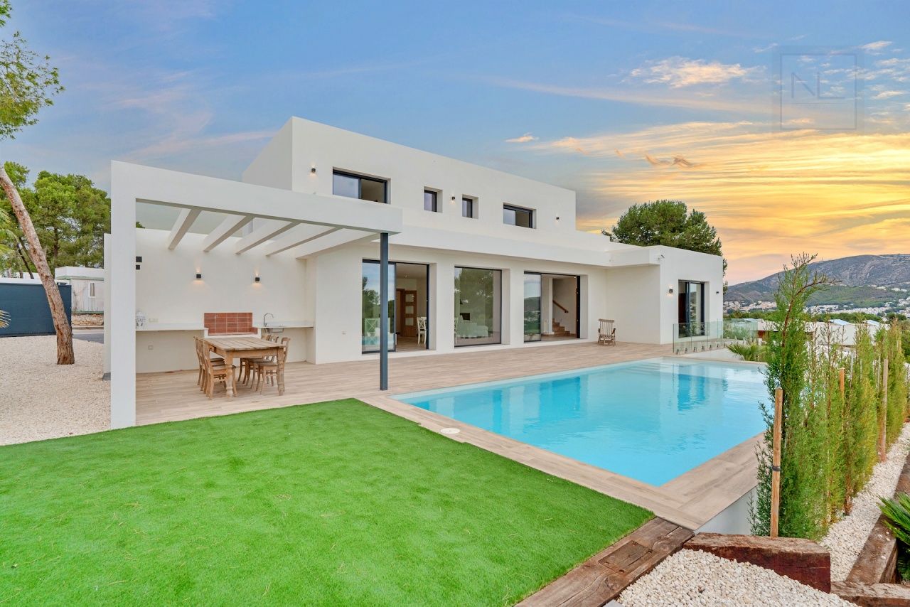 Brand New Villa For Sale in Moraira