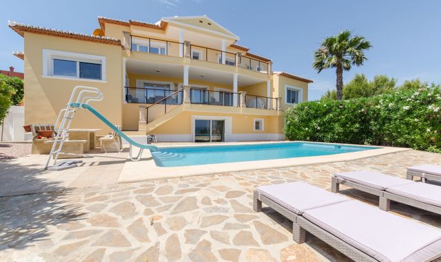 Luxe 8 Bed Sea View Villa À vendre à Javea