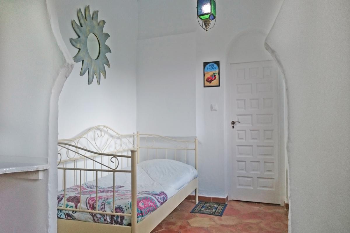 Impresionante villa reformada de 3 dormitorios y 2 baños en Jalón