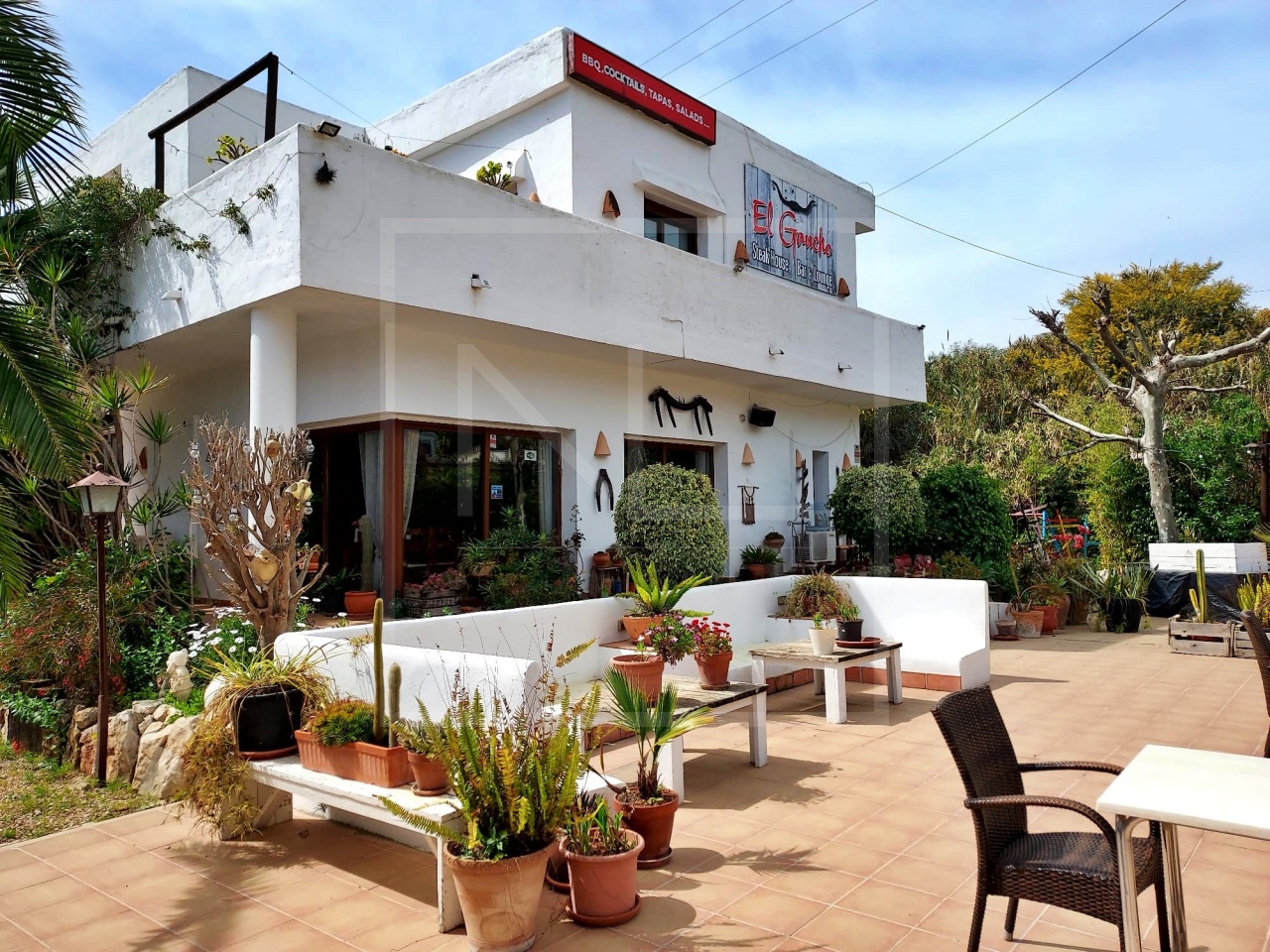 Restaurant/Villa/Development Opportunity For Sale in Moraira